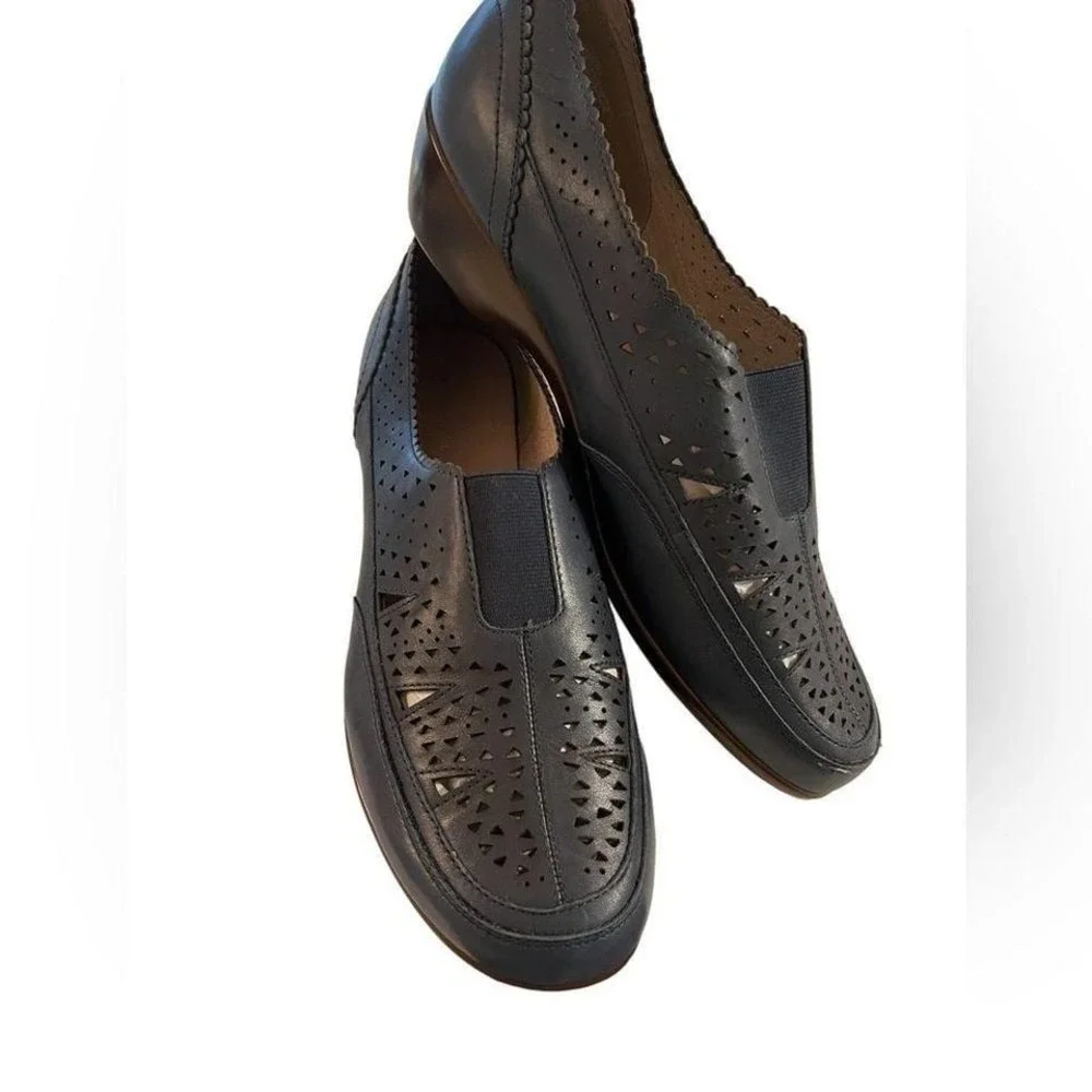 NWT Easy‎ Spirit leather upper Duff Casual Slip-ons size 11